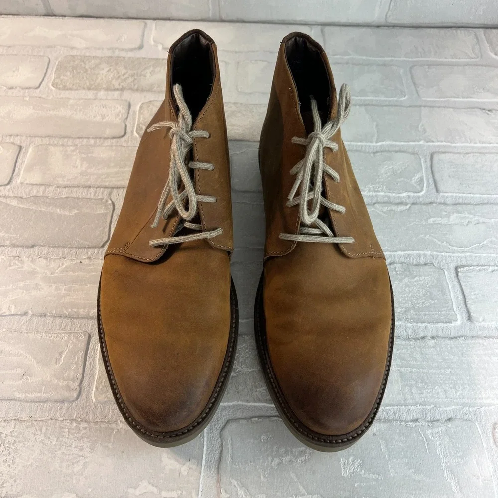 Clarks Grandin Mid Chukka Boots Men 10 Brown Leather Dress Casual Lace Up Preppy